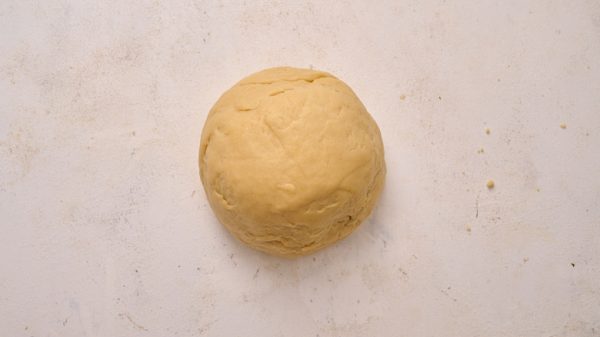 step-12-knead-until-smooth-1727280129