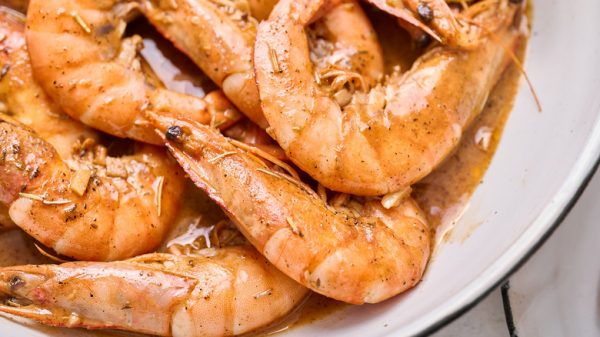 new-orleans-style-barbecue-shrimp-recipe-1727889359